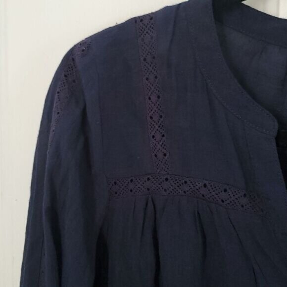 Gap Navy Button Down Top - Picture 3 of 6